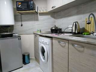 Гостевой дом Guest house Lana Тбилиси Трехместный номер-19